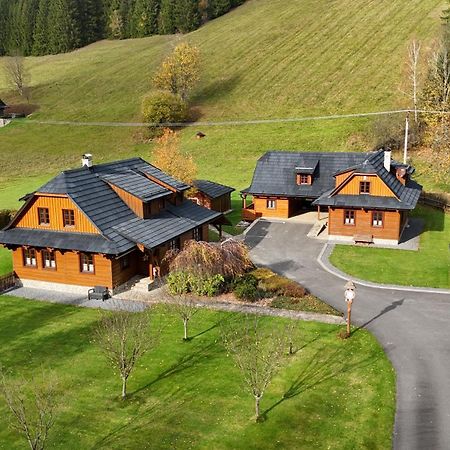 Valassky Dvur Velke Karlovice Luaran gambar