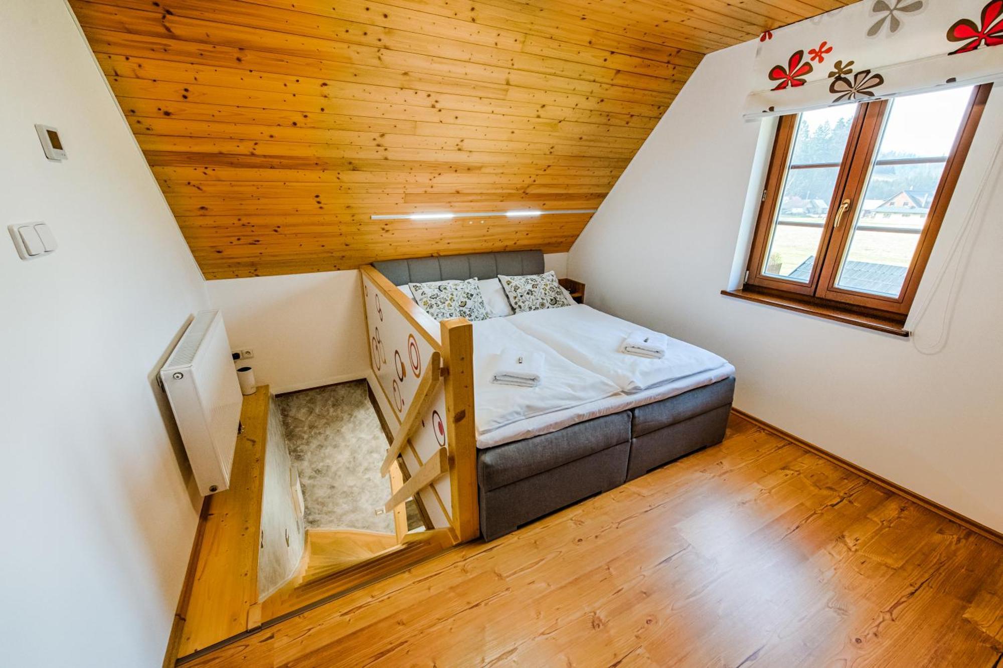 Valassky Dvur Velke Karlovice Luaran gambar