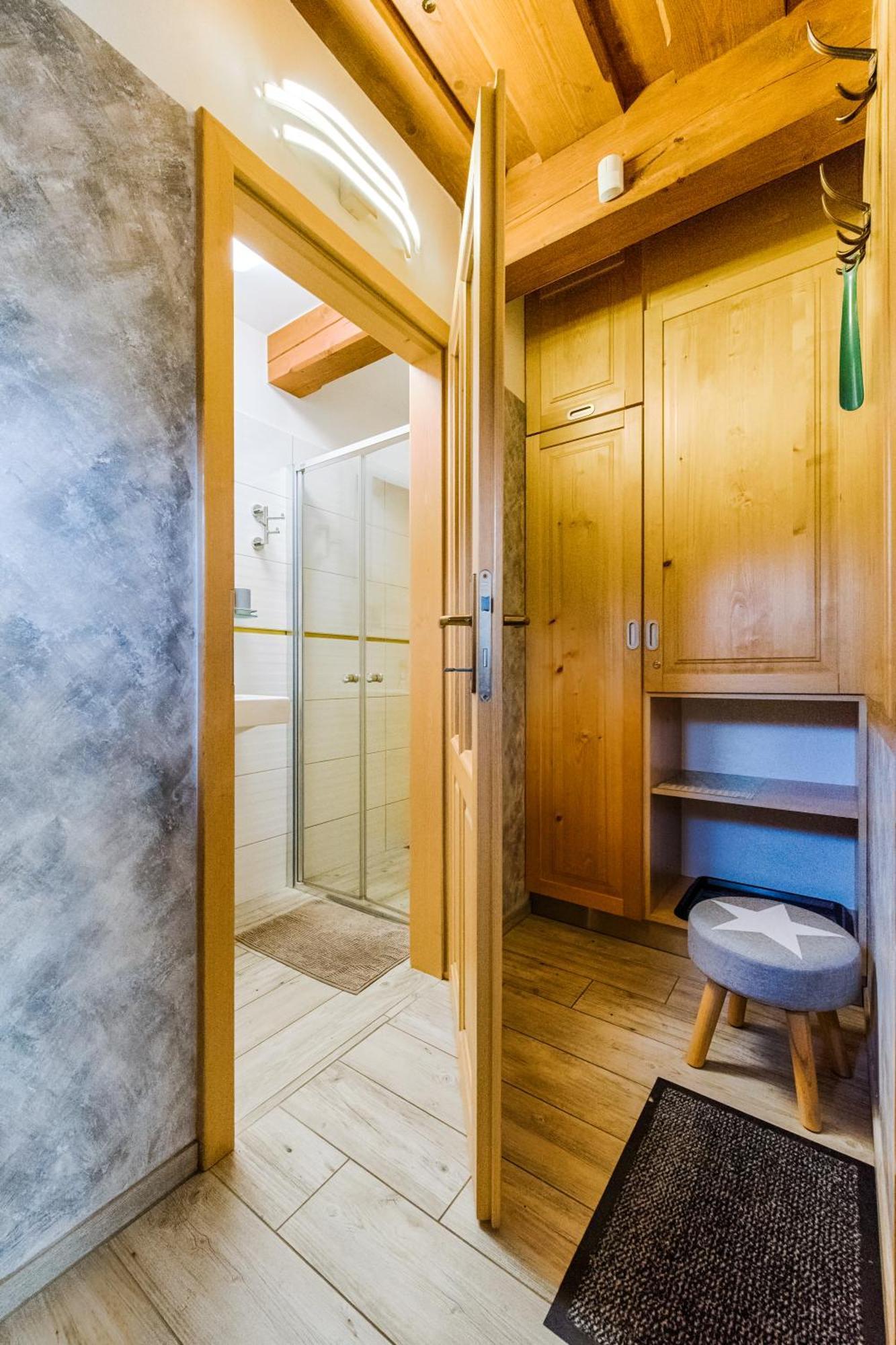 Valassky Dvur Velke Karlovice Luaran gambar