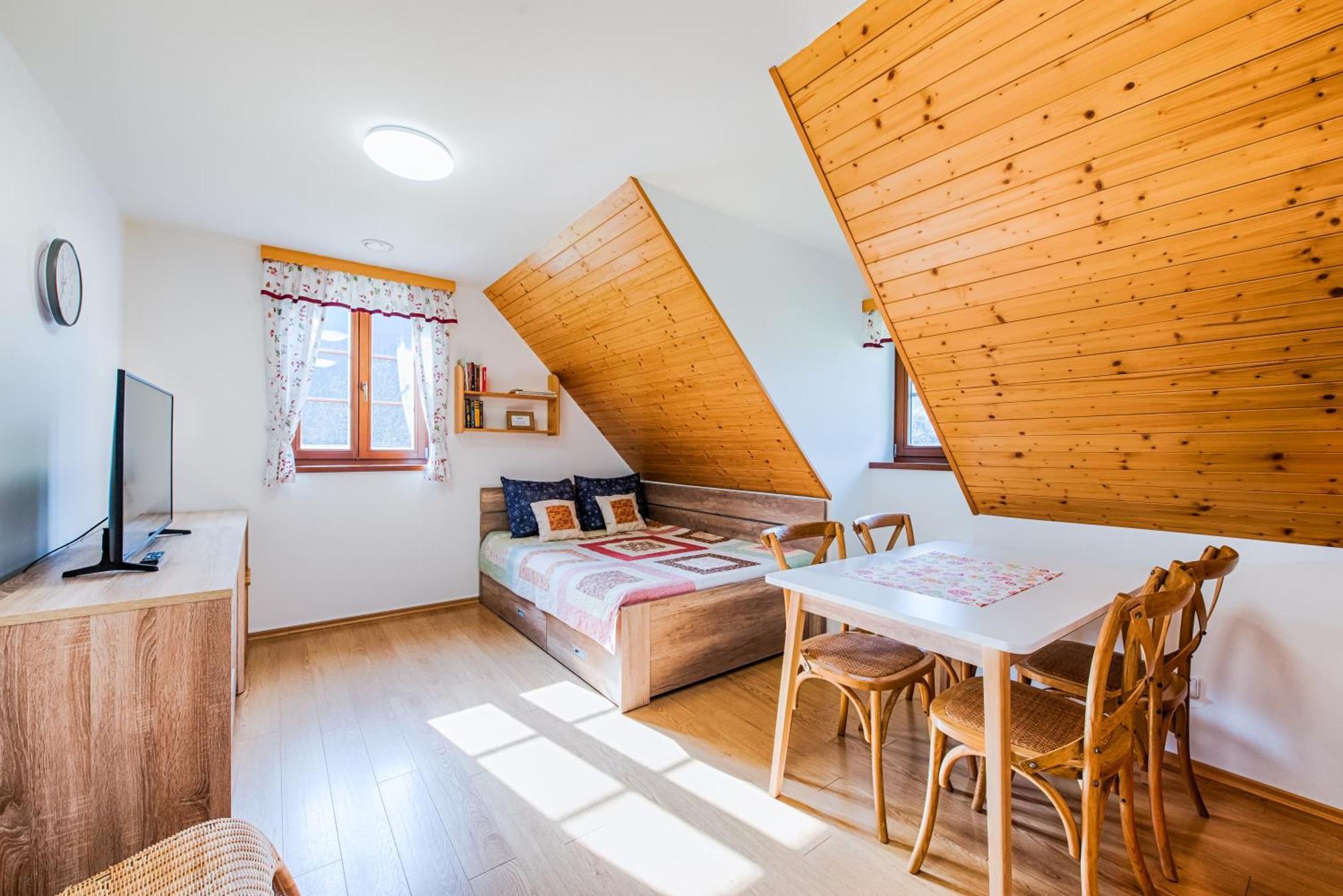 Valassky Dvur Velke Karlovice Luaran gambar