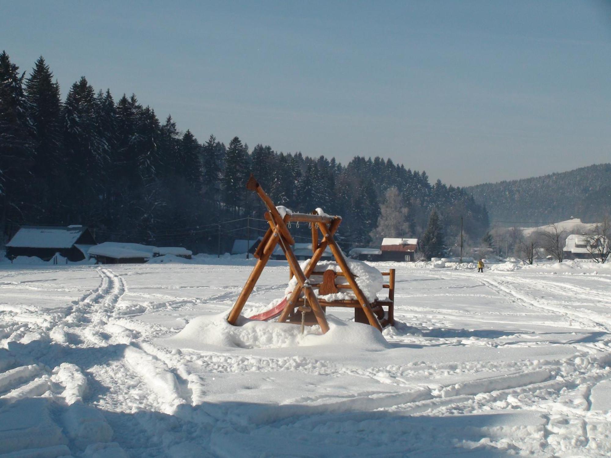 Valassky Dvur Velke Karlovice Luaran gambar